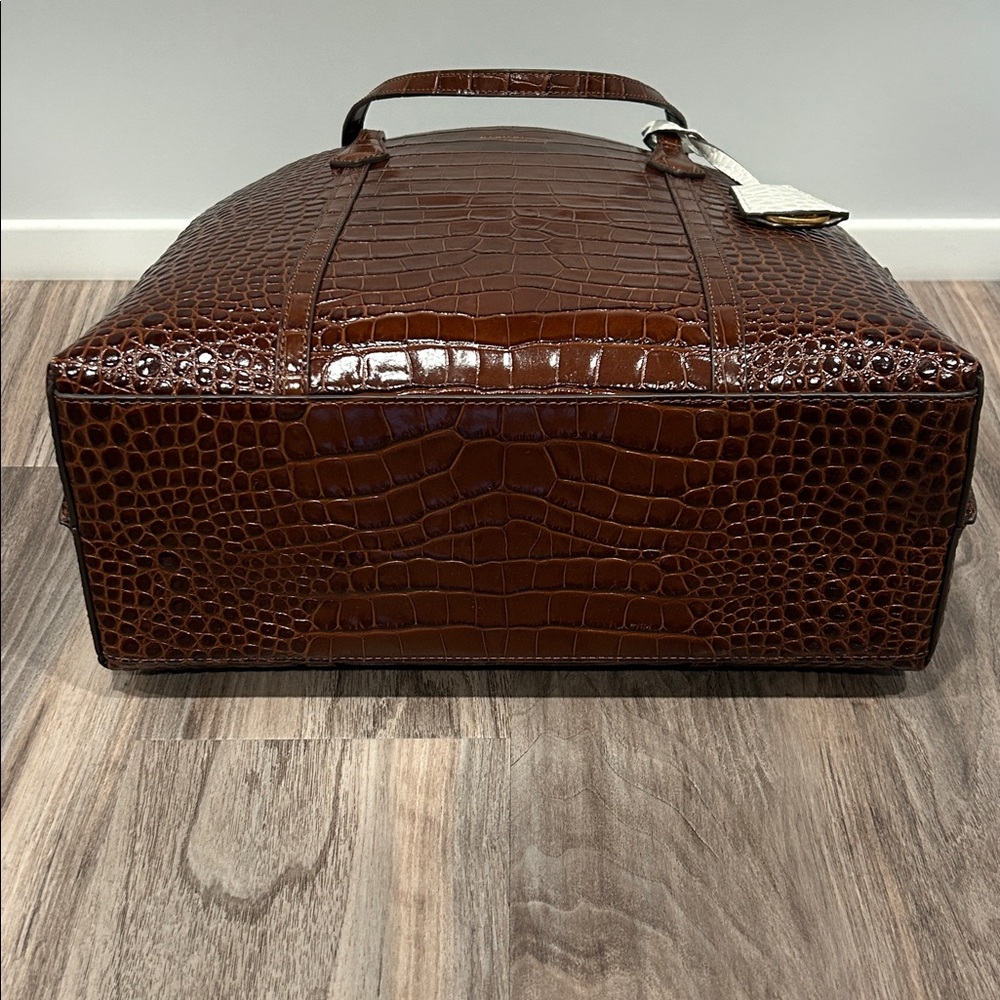 Tory Burch Perry Embossed Leather Triple Compartment Tote - Picture 5 of 9